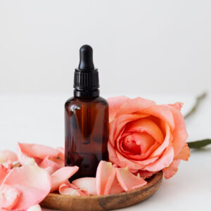 בית rose essential oil